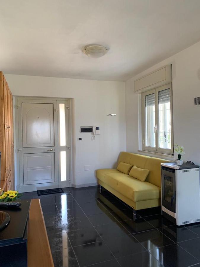Villa Casa Civico22 Fratta Todina Exterior foto