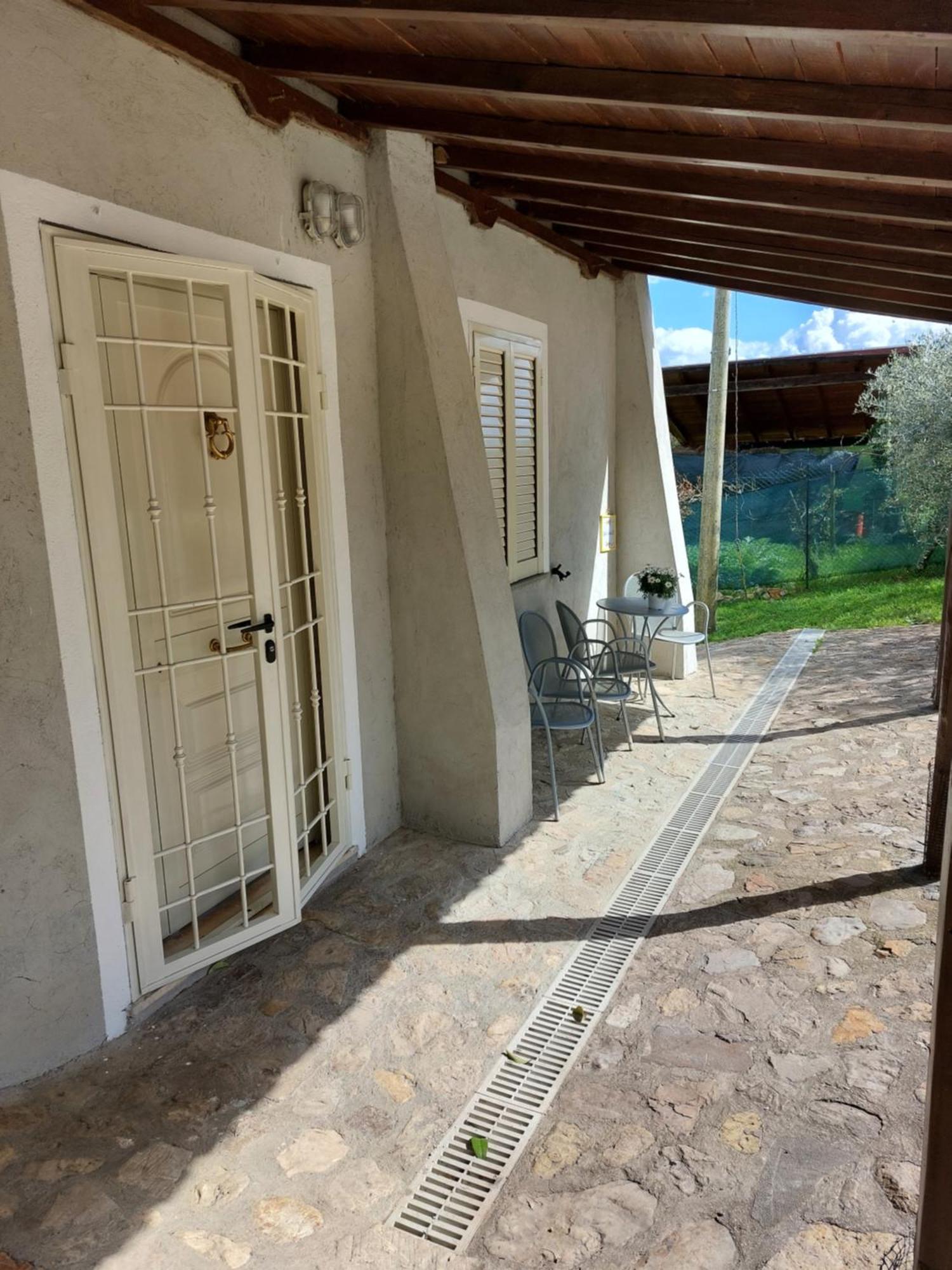 Villa Casa Civico22 Fratta Todina Exterior foto